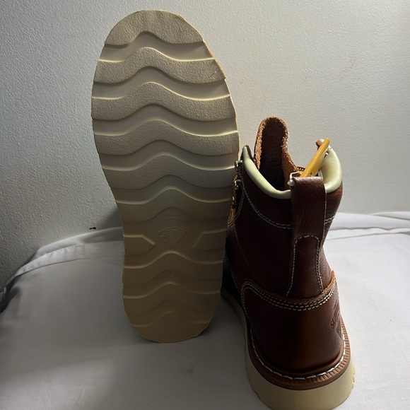NEW Omagie Men\'s Oakridge 6\
